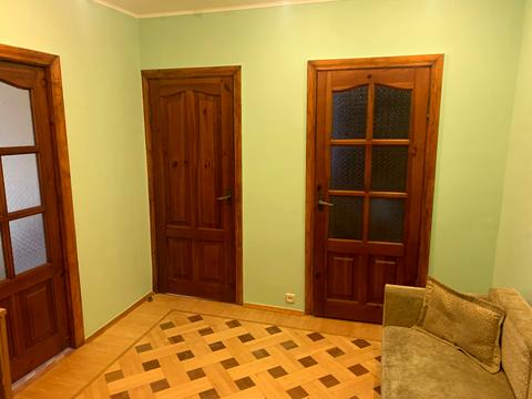 квартира за адресою Ревуцького вул., 28