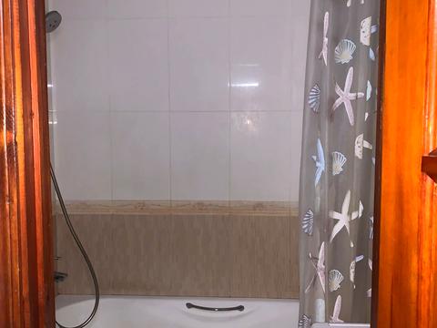 квартира за адресою Ревуцького вул., 28