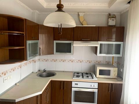 квартира за адресою Ревуцького вул., 28