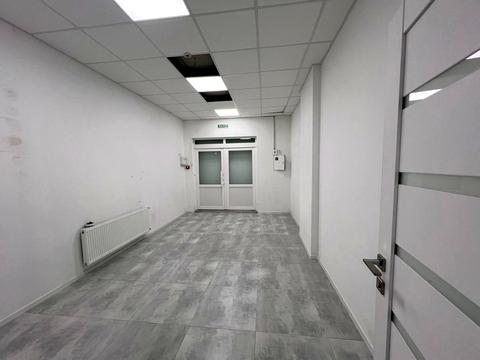 комерційна за адресою Тернопільська вул., 21к