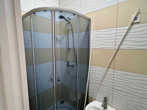 комерційна за адресою Тернопільська вул., 21к