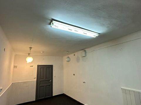 коммерческая по адресу Киевская ул., 9