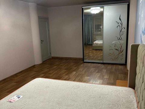 квартира за адресою Тракторобудівників просп., 94б