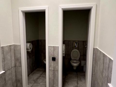 комерційна за адресою Степана Бандери просп. (Московський), 28-А