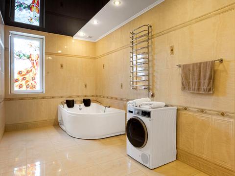 будинок за адресою с. Солонка, Наварійська вул.