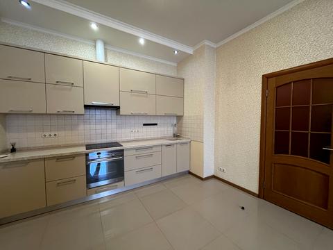 квартира за адресою Іспанський пров., 1