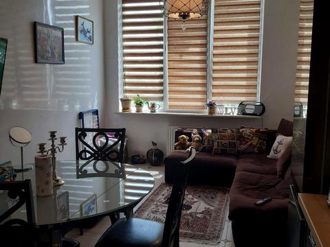 квартира за адресою Літературна вул., 12