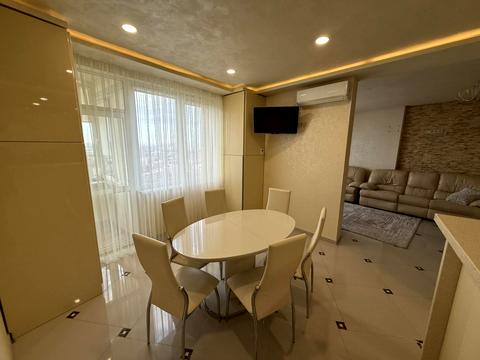 квартира за адресою Бережанська вул., 54