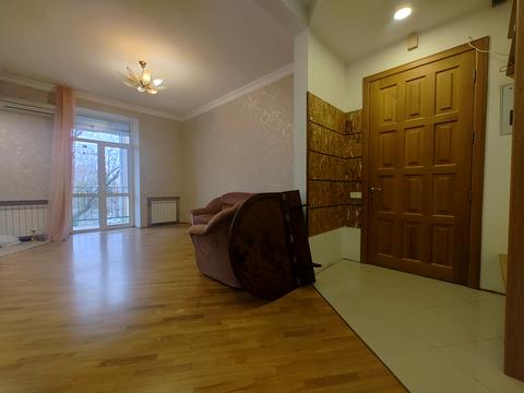 квартира за адресою Миколи Хвильового вул. (Маяковського), 15