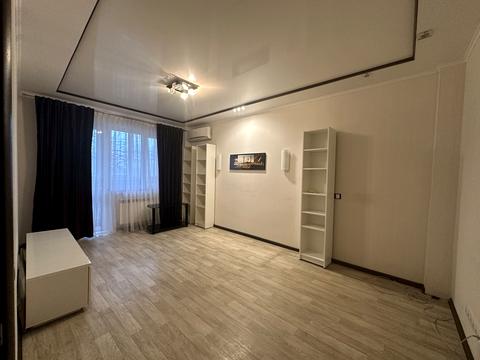 квартира за адресою Валентинівська вул. (Блюхера), 128