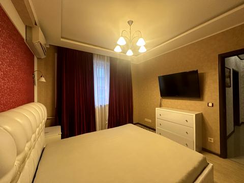 квартира за адресою Валентинівська вул. (Блюхера), 128