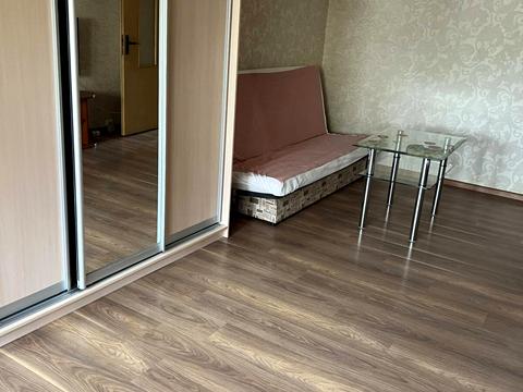 квартира за адресою Тролейбусна вул., 8