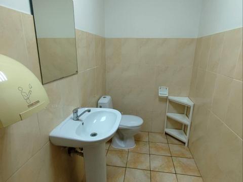 комерційна за адресою Жилянська вул., 97