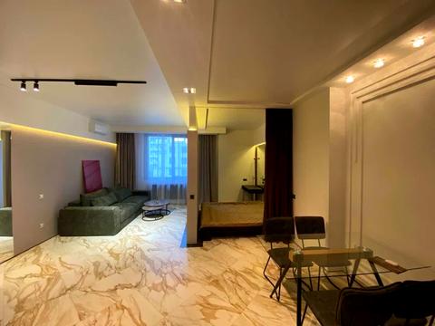 квартира за адресою Андрія Верхогляда вул. (Михайла Драгомирова), 14-А