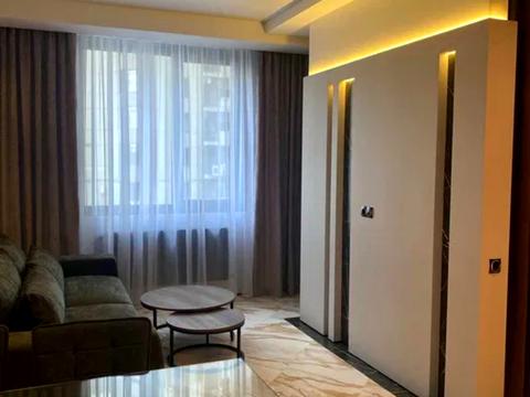 квартира за адресою Андрія Верхогляда вул. (Михайла Драгомирова), 14-А