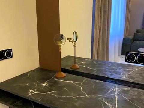 квартира за адресою Андрія Верхогляда вул. (Михайла Драгомирова), 14-А