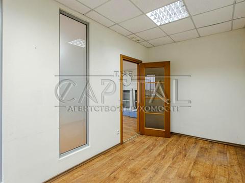 комерційна за адресою Березняківська вул., 29