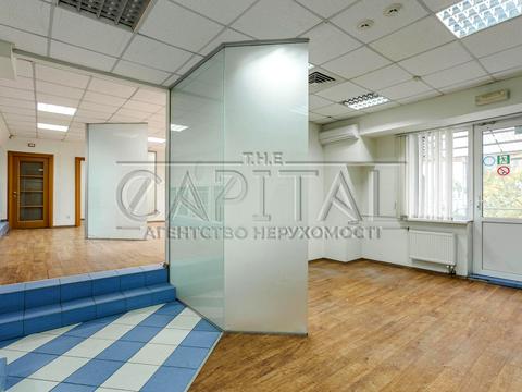 комерційна за адресою Березняківська вул., 29