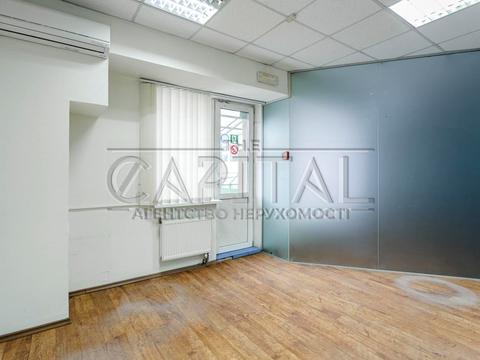 комерційна за адресою Березняківська вул., 29