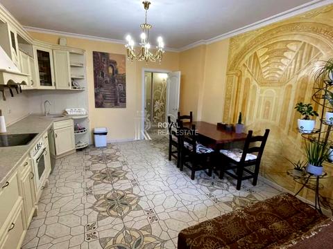 квартира по адресу Голосеевская ул., 13