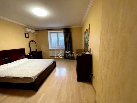 квартира по адресу Голосеевская ул., 13