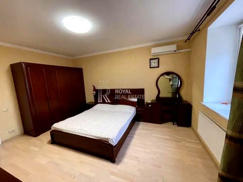 квартира по адресу Голосеевская ул., 13