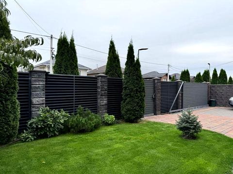 будинок за адресою Академіка Шалімова вул.