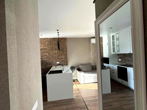 квартира за адресою Тадея Рильського бульв., 5