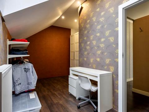 будинок за адресою Степана Бандери вул., 11