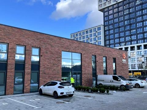 комерційна за адресою Павла Думанського вул., 14