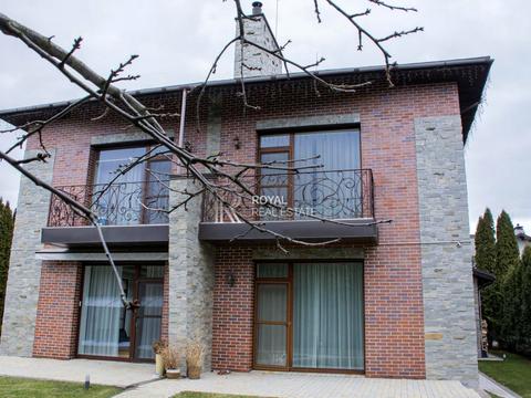 будинок за адресою Лісова вул.