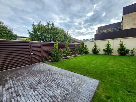 дом по адресу Толбухина ул. (Толбухина)