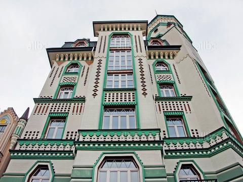 комерційна за адресою Кожум'яцька вул., 10-А