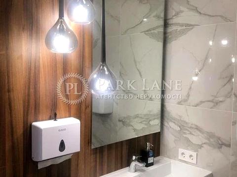 коммерческая по адресу Кловский спуск, 7