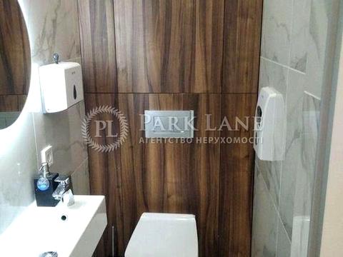 коммерческая по адресу Кловский спуск, 7