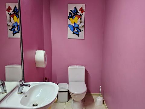 комерційна за адресою Княгині Ольги вул. (Горького), 22