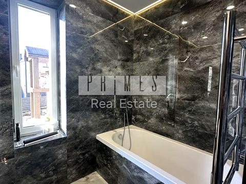 дом по адресу Київська