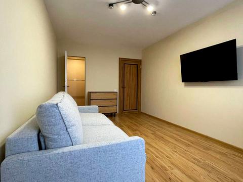 квартира за адресою Володимира Івасюка просп. (Героїв Сталінграду), 43-Б