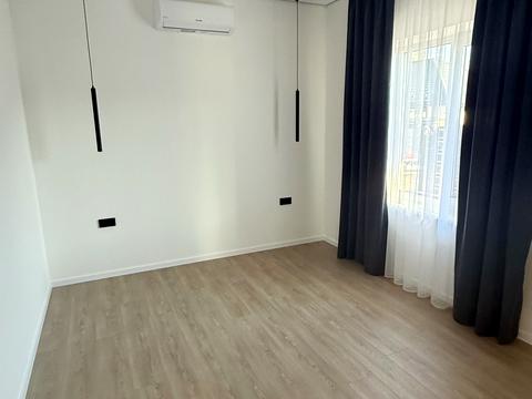 будинок за адресою Бориса Лятошинського вул. (1 Травня)