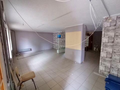 комерційна за адресою Робоча вул., 75