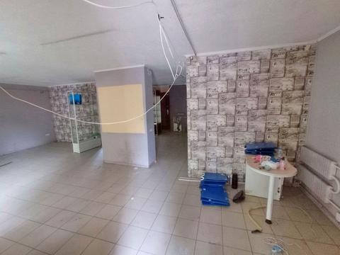 комерційна за адресою Робоча вул., 75