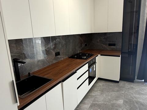 будинок за адресою Бориса Лятошинського вул. (1 Травня)