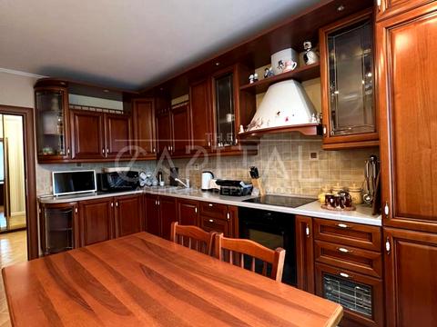 квартира за адресою Левка Лук'яненка вул. (Маршала Тимошенка), 13-А