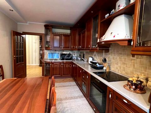 квартира за адресою Левка Лук'яненка вул. (Маршала Тимошенка), 13-А