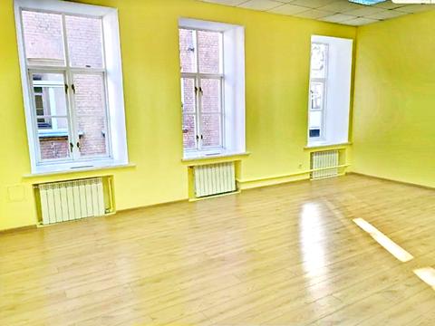 комерційна за адресою Богдана Хмельницького вул., 33/34