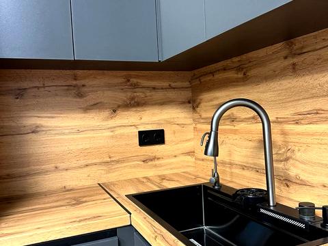 квартира за адресою с. Крихівці, Виноградна вул., 6