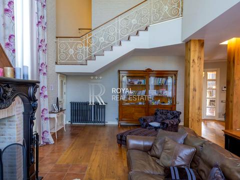 дом по адресу Центральная ул.