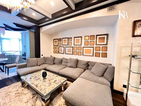 квартира за адресою Дмитра Яворницького просп. (Карла Маркса), 3