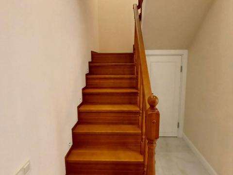 будинок за адресою Центральна вул.