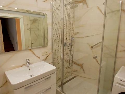 будинок за адресою Центральна вул.